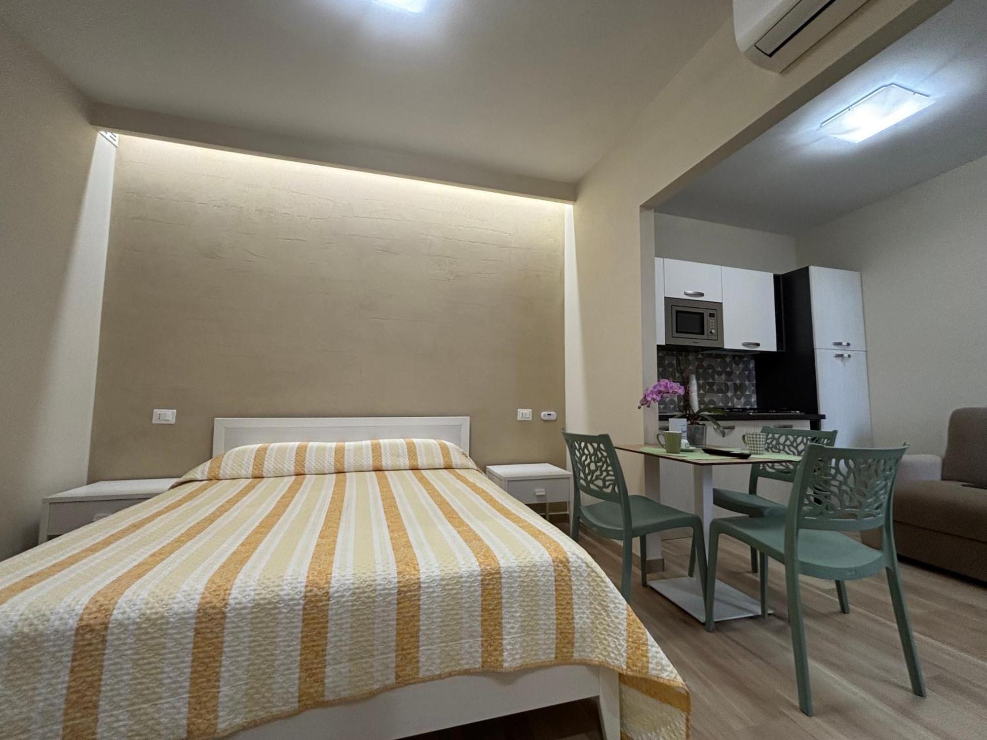 Appartement Residenza Ferdinando - 40M Dal Mare à Pizzo  Extérieur photo